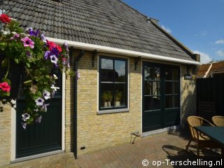 Casa Juan Carlos, Smoke-free holiday accommodation on Terschelling