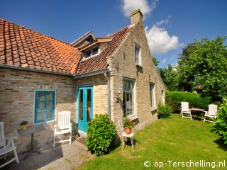 Voorhuis D`Drie Grapen, Smoke-free holiday accommodation on Terschelling