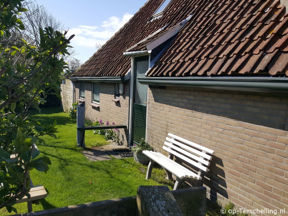 De Kolk, Smoke-free holiday accommodation on Terschelling