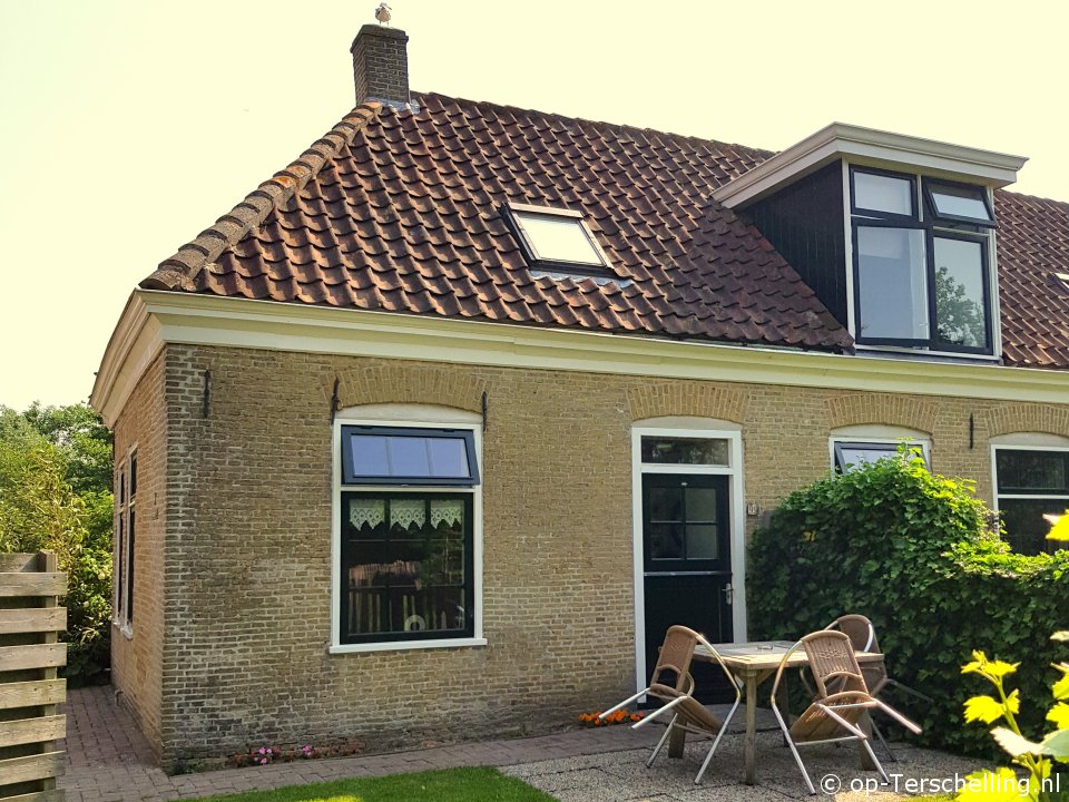 Herberg `t Foarein, Smoke-free holiday accommodation on Terschelling