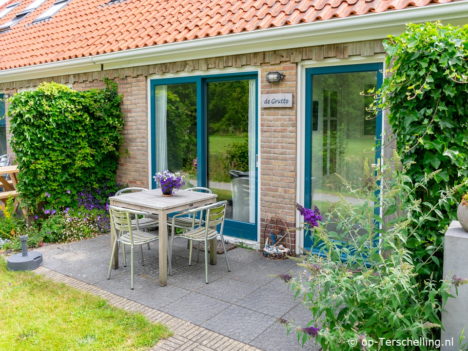 De Grutto (Oosterend), Smoke-free holiday accommodation on Terschelling