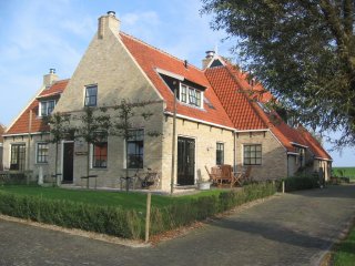 Kinnumer Slaper voorhuis mini, Villages on Terschelling from West to Oosterend