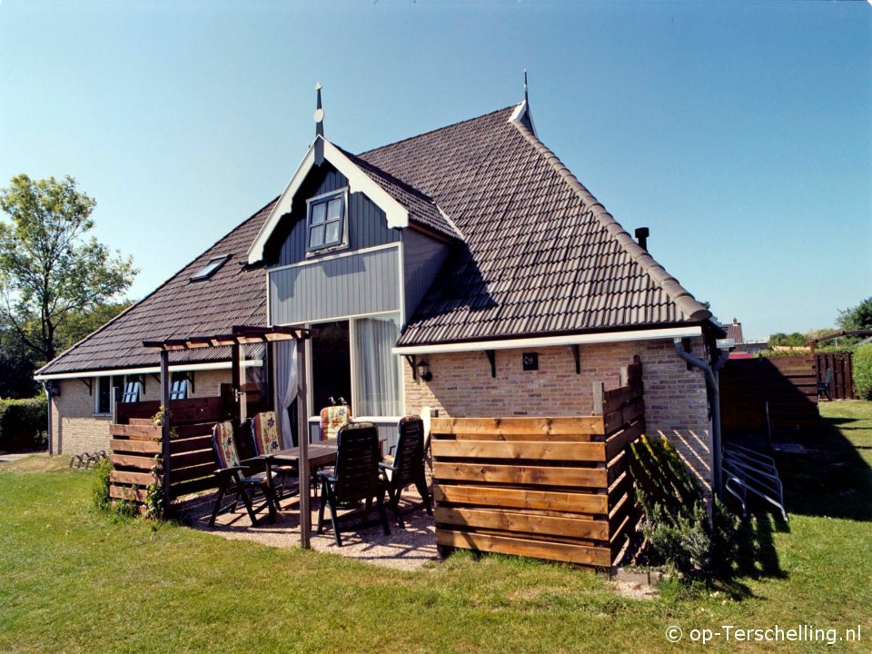 Oester (Lies), Smoke-free holiday accommodation on Terschelling