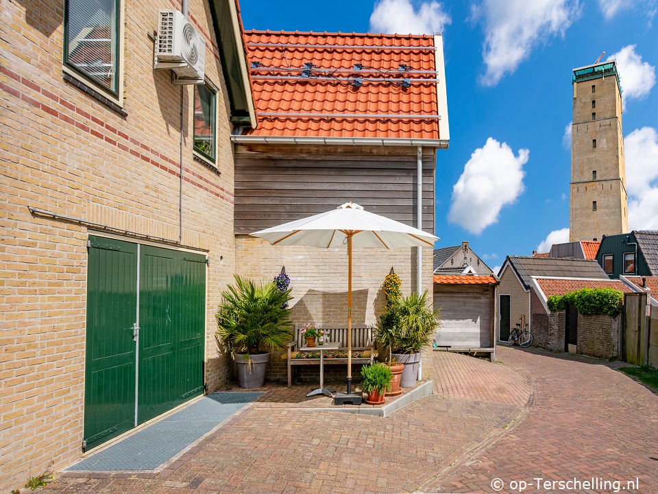 Onder de Toren, Holiday home on Terschelling for 2 persons