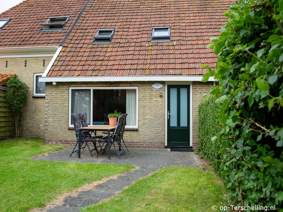 de Terskflier Huize Schouten, Holiday home on Terschelling for 4 persons