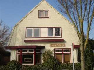 De Berg (Midsland), Bungalow on Terschelling